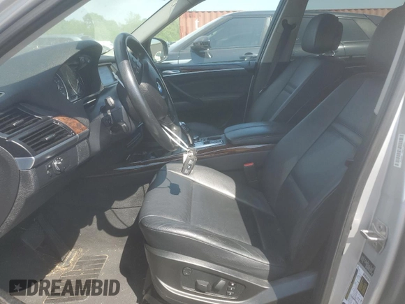 2013 BMW X5 xDrive35i with VIN 5UXZV4C58D0B12012, listed as a Copart auction lot 53380545 with 128,436 mi miles and Clean Title. Bid and sale history available at carsss.com. Image 7.