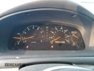 1998 Lexus ES 300 Luxury Sport Sdn with VIN JT8BF28GXW5035496, listed as a Copart auction lot 82807184 with 199,297 mi miles and Salvage Title. Bid and sale history available at carsss.com. Image 9.