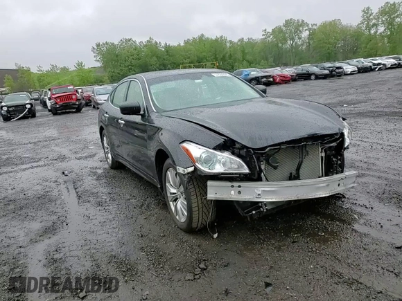 2012 Infiniti M z VIN JN1BY1AR6CM390333, wystawiony jako Copart lot #57834395 z przebiegiem 96 825 mil mil oraz Szkoda całkowita • Salvage title. Historia ofert i sprzedaży dostępna na DreamBid. Obrazek 13.