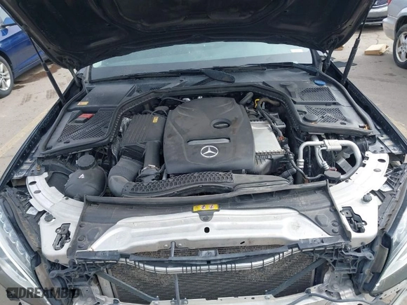 2015 Mercedes-Benz C-Class C 300 Luxury with VIN 55SWF4KB3FU090414, listed as a IAAI auction lot 41851790 with 157,647 mi miles. Bid and sale history available at carsss.com. Image 10.