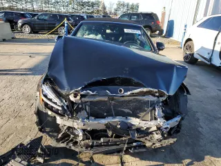 2019 Mercedes-Benz C 300 with VIN WDDWK8EB7KF784230, listed as a Copart auction lot 83780674 with Not provided miles and Salvage title. Bid and sale history available at DreamBid. Image 5.