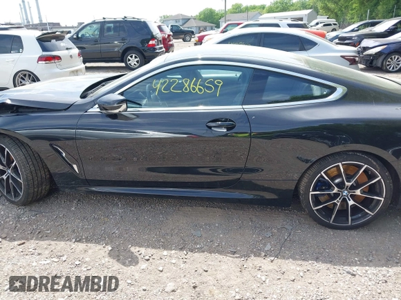 2019 BMW 8 Series M850i xDrive with VIN WBABC4C59KBU96788, listed as a IAAI auction lot 42286659 with 26,913 mi miles and . Bid and sale history available at DreamBid. Image 14.