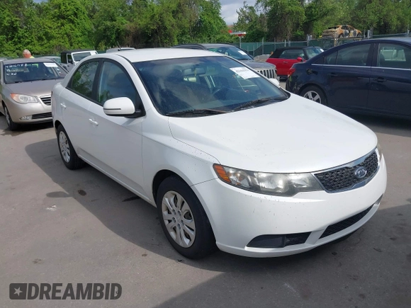 2011 Kia Forte EX with VIN KNAFU4A23B5361487, listed as a IAAI auction lot 42161931 with 179,790 mi miles. Bid and sale history available at carsss.com. Image 1.