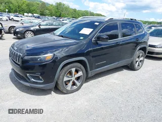 2019 Jeep Cherokee Limited z VIN 1C4PJLDNXKD128289, wystawiony jako IAAI lot #42335271 z przebiegiem 77 523 mil mil oraz . Historia ofert i sprzedaży dostępna na DreamBid. Obrazek 22.