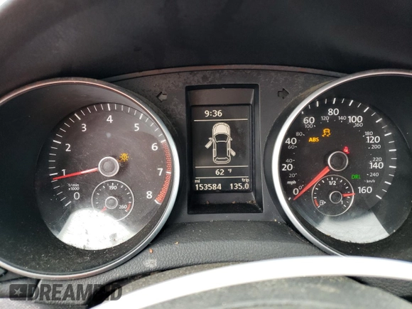 2014 Volkswagen Jetta S with VIN 3VWKP7AJ7EM625775, listed as a Copart auction lot 72541654 with 153,584 mi miles and Salvage title. Bid and sale history available at DreamBid. Image 9.