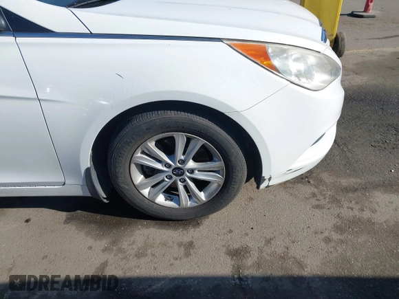 2012 Hyundai Sonata GLS with VIN 5NPEB4AC3CH461023, listed as a IAAI auction lot 41308876 with 101,628 mi miles. Bid and sale history available at carsss.com. Image 14.