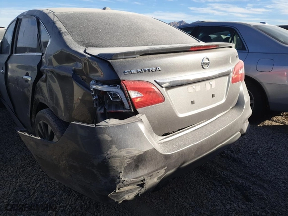 2019 Nissan Sentra SV with VIN 3N1AB7AP3KY327202, listed as a Copart auction lot 79329694 with 59,116 mi miles and Salvage Title. Bid and sale history available at carsss.com. Image 6.