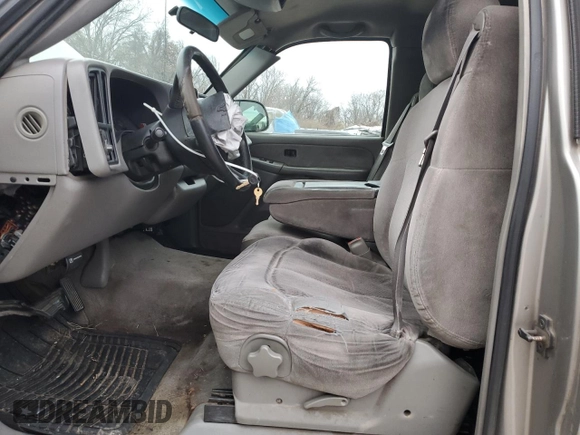 2000 Chevrolet Silverado 1500 LS with VIN 2GCEC19V4Y1199278, listed as a Copart auction lot 86359814 with 0 mi miles and Salvage Title. Bid and sale history available at carsss.com. Image 7.