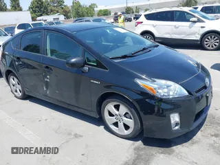 2010 Toyota Prius II z VIN JTDKN3DU3A0042219, wystawiony jako IAAI lot #42417872 z przebiegiem 199 452 mil mil oraz . Historia ofert i sprzedaży dostępna na DreamBid. Obrazek 1.