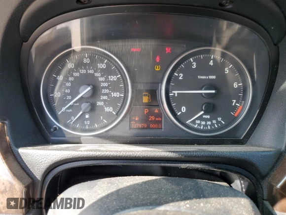 2010 BMW 3 Series 328i xDrive with VIN WBAPK5C53AA652598, listed as a Copart auction lot 47197645 with 127,979 mi miles and Salvage title. Bid and sale history available at DreamBid. Image 9.