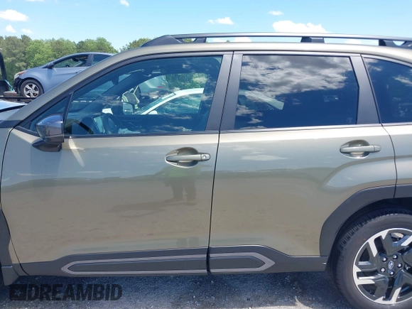 2025 Subaru Forester Limited z VIN JF2SLDRC6SH445868, wystawiony jako IAAI lot #42186891 z przebiegiem 6 488 mil mil oraz . Historia ofert i sprzedaży dostępna na DreamBid. Obrazek 15.
