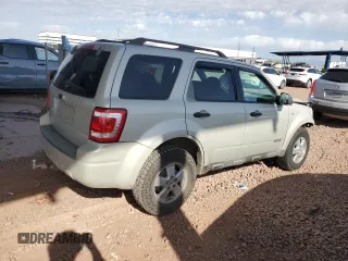 2008 Ford Escape XLT with VIN 1FMCU03108KE76203, listed as a Copart auction lot 51798345 with 275,972 mi miles and Salvage title. Bid and sale history available at DreamBid. Image 3.