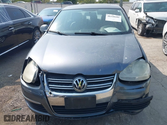 2009 Volkswagen Jetta SE с VIN 3VWRM71K39M128275, выставлен на аукционе IAAI как лот 40320181 с пробегом 164 029 миль миль и . История ставок и продаж доступна на DreamBid. Изображение 12.