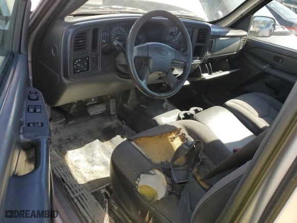 2005 Chevrolet Silverado 1500 Work Truck with VIN 1GCEC14X35Z240494, listed as a Copart auction lot 81570124 with 146,493 mi miles and Salvage Title. Bid and sale history available at carsss.com. Image 8.