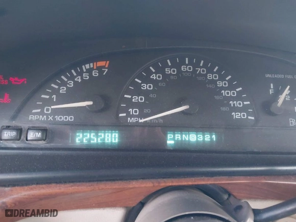 1999 Oldsmobile 88 LS with VIN 1G3HN52K9X4823934, listed as a IAAI auction lot 41122946 with NaN miles. Bid and sale history available at carsss.com. Image 7.