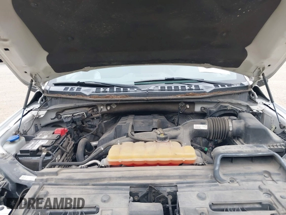 2015 Ford F-150 XLT with VIN 1FTEW1EP4FKE54734, listed as a IAAI auction lot 42137158 with 153,991 mi miles. Bid and sale history available at carsss.com. Image 10.