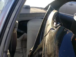 1996 Toyota Tercel DX z VIN JT2AC52L2T0193281, wystawiony jako Copart lot #85787774 z przebiegiem Nie podano mil oraz Szkody całkowita. Historia ofert i sprzedaży dostępna na DreamBid. Obrazek 10.