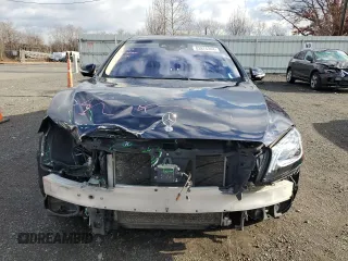 2019 Mercedes-Benz S 560 with VIN WDDUG8GB8KA483873, listed as a Copart auction lot 83876344 with 69,220 mi miles and Salvage Title. Bid and sale history available at DreamBid. Image 5.