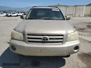 2005 Toyota Highlander with VIN JTEDP21A650074042, listed as a Copart auction lot 52615195 with 193,025 mi miles and Clean Title. Bid and sale history available at carsss.com. Image 5.