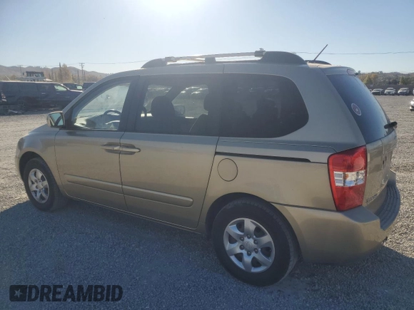 2008 Kia Sedona with VIN KNDMB133186257281, listed as a Copart auction lot 81604274 with 123,415 mi miles and Clean Title. Bid and sale history available at carsss.com. Image 2.