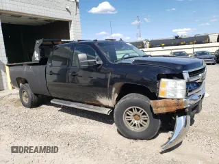 2008 Chevrolet Silverado 3500HD SRW 1LT with VIN 1GCHK33658F183273, listed as a Copart auction lot 53846894 with 247,175 mi miles and Salvage Title. Bid and sale history available at DreamBid. Image 4.