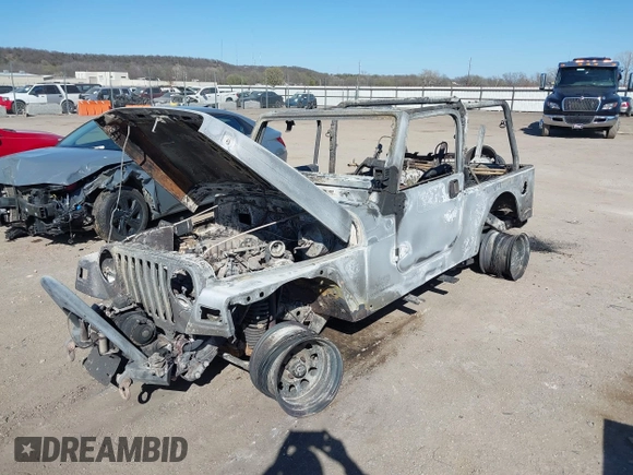 2005 Jeep Wrangler Unlimited with VIN 1J4FA44S55P366393, listed as a IAAI auction lot 41849008 with 0 mi miles. Bid and sale history available at carsss.com. Image 13.