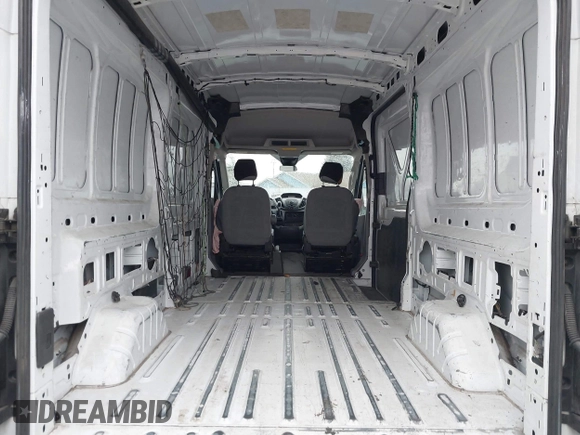 2019 Ford Transit с VIN 1FTYR2CM1KKB53920, выставлен на аукционе IAAI как лот 41603444 с пробегом Не указан миль и . История ставок и продаж доступна на DreamBid. Изображение 18.