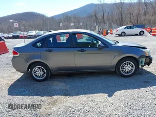2010 Ford Focus SE with VIN 1FAHP3FN7AW233123, listed as a IAAI auction lot 41892154 with 285,214 mi miles. Bid and sale history available at carsss.com. Image 13.
