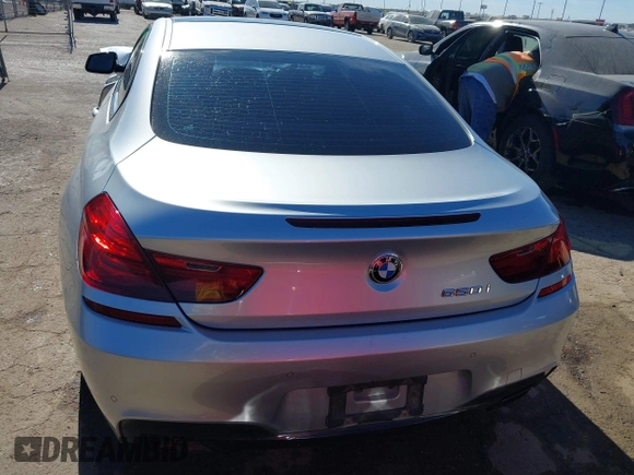 2014 BMW 6 Series 650i with VIN WBAYM9C57ED248195, listed as a IAAI auction lot 41231716 with Not Provided miles and . Bid and sale history available at carsss.com. Image 17.