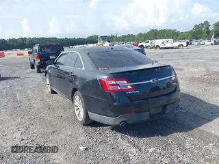 2016 Ford Taurus SEL with VIN 1FAHP2E89GG157557, listed as a IAAI auction lot 42501257 with 226,922 mi miles and . Bid and sale history available at DreamBid. Image 3.