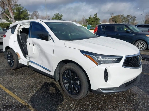 2024 Acura RDX with VIN 5J8TC2H31RL012072, listed as a IAAI auction lot 41583192 with 8,785 mi miles. Bid and sale history available at carsss.com. Image 1.