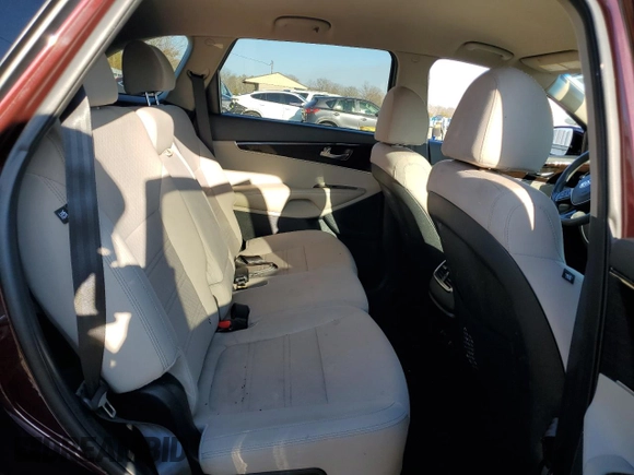 2019 Kia Sorento L with VIN 5XYPG4A3XKG448754, listed as a Copart auction lot 47989245 with 125,461 mi miles and Salvage Title. Bid and sale history available at DreamBid. Image 11.