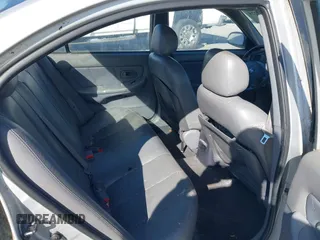 2004 Hyundai Elantra GLS z VIN KMHDN46D64U796686, wystawiony jako IAAI lot #42306228 z przebiegiem Nie podano mil oraz . Historia ofert i sprzedaży dostępna na DreamBid. Obrazek 8.