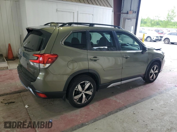 2021 Subaru Forester Touring with VIN JF2SKAXC1MH481717, listed as a Copart auction lot 64078355 with 62,104 mi miles and Salvage title. Bid and sale history available at DreamBid. Image 3.