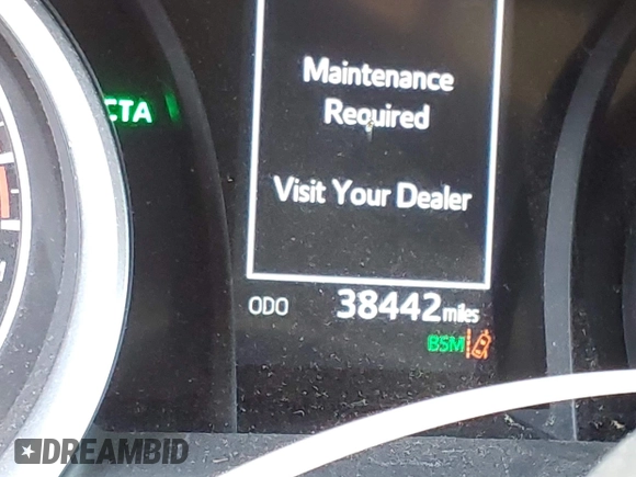 2024 Toyota Camry LE z VIN 4T1C11AK3RU879043, wystawiony jako IAAI lot #41601018 z przebiegiem 38 442 mil mil oraz . Historia ofert i sprzedaży dostępna na DreamBid. Obrazek 16.