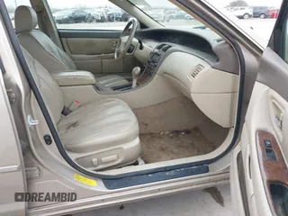 2000 Toyota Avalon XL with VIN 4T1BF28B0YU024842, listed as a IAAI auction lot 41630268 with 260,586 mi miles and . Bid and sale history available at DreamBid. Image 5.