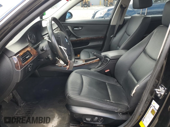 2008 BMW 3 Series 328i with VIN WBAVA37548NL55366, listed as a Copart auction lot 49612465 with 140,353 mi miles and Clean Title. Bid and sale history available at DreamBid. Image 7.