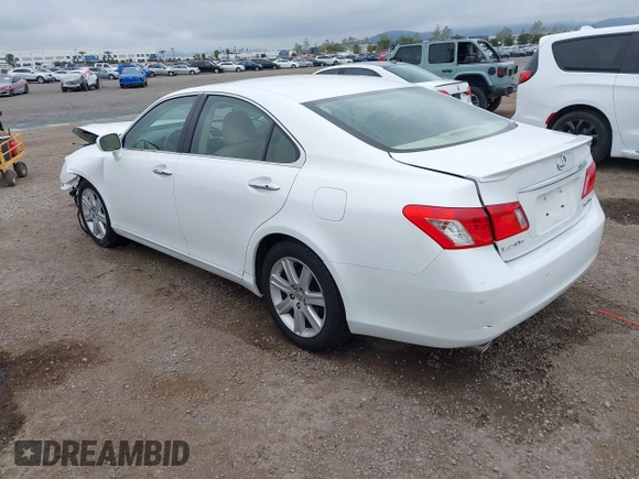 2009 Lexus ES 350 with VIN JTHBJ46G892338439, listed as a IAAI auction lot 41880952 with 90,747 mi miles. Bid and sale history available at carsss.com. Image 3.