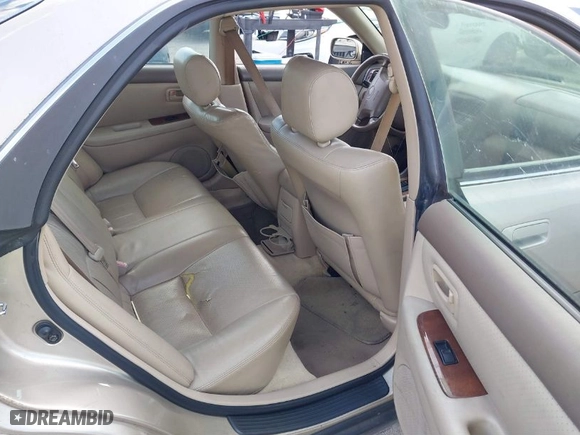 1999 Lexus ES 300 Luxury Sport Sdn with VIN JT8BF28G3X5072553, listed as a IAAI auction lot 41812954 with 195,546 mi miles. Bid and sale history available at carsss.com. Image 8.