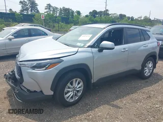 2024 Toyota Corolla Cross LE with VIN 7MUBAABGXRV110138, listed as a IAAI auction lot 42434214 with 8,185 mi miles and . Bid and sale history available at DreamBid. Image 17.