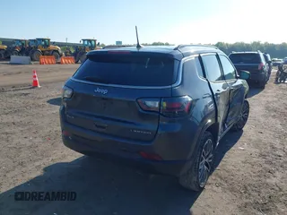 2022 Jeep Compass Limited with VIN 3C4NJDCB1NT153780, listed as a IAAI auction lot 42219869 with 121,000 mi miles and . Bid and sale history available at DreamBid. Image 4.