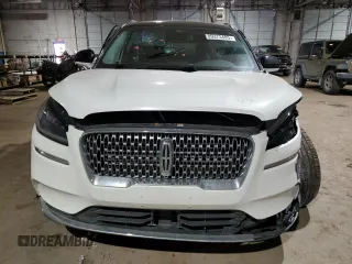 2020 Lincoln Corsair Standard z VIN 5LMCJ1D99LUL24692, wystawiony jako Copart lot #89373485 z przebiegiem 62 076 mil mil oraz Nie do naprawy • Non repairable. Historia ofert i sprzedaży dostępna na DreamBid. Obrazek 5.
