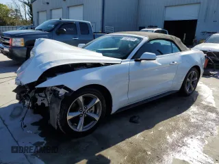 2017 Ford Mustang V6 with VIN 1FATP8EM8H5271878, listed as a Copart auction lot 50373315 with 47,406 mi miles and Salvage Title. Bid and sale history available at carsss.com. Image 1.