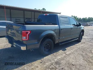 2017 Ford F-150 XL with VIN 1FTEW1CF3HFA12193, listed as a IAAI auction lot 39974210 with 104,743 mi miles. Bid and sale history available at carsss.com. Image 4.