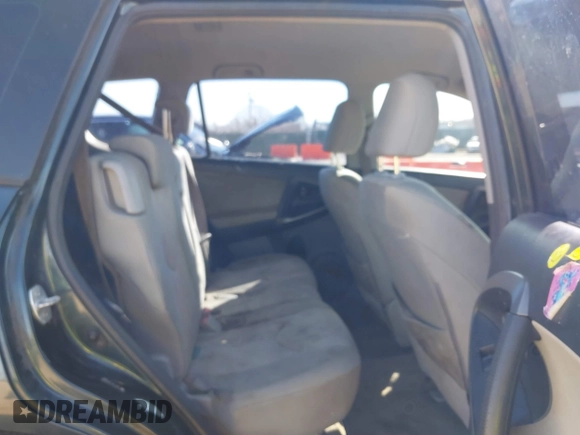 2009 Toyota RAV4 with VIN JTMZF33V79D002350, listed as a IAAI auction lot 41734617 with 268,166 mi miles and . Bid and sale history available at DreamBid. Image 8.