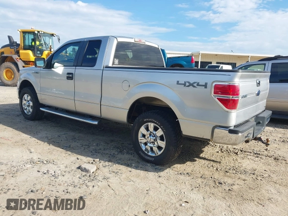 2010 Ford F-150 XL with VIN 1FTFX1EV2AFB86834, listed as a IAAI auction lot 42644796 with 224,461 mi miles and . Bid and sale history available at DreamBid. Image 3.