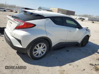 2019 Toyota C-HR XLE with VIN NMTKHMBX2KR098238, listed as a Copart auction lot 52338025 with 57,933 mi miles and Salvage Title. Bid and sale history available at DreamBid. Image 3.