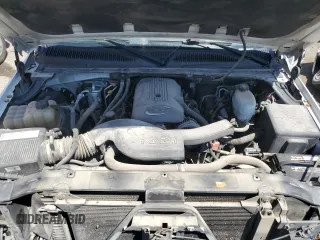 2006 GMC Yukon SLT z VIN 1GKEC13Z86R136883, wystawiony jako Copart lot #54771355 z przebiegiem 184 641 mil mil oraz Szkoda całkowita • Salvage title. Historia ofert i sprzedaży dostępna na DreamBid. Obrazek 12.
