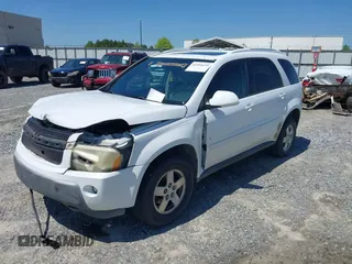 2006 Chevrolet Equinox LT with VIN 2CNDL63F666067838, listed as a IAAI auction lot 41994655 with 200,000 mi miles. Bid and sale history available at carsss.com. Image 6.