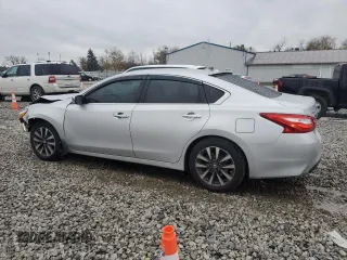2017 Nissan Altima SL with VIN 1N4AL3AP6HC212605, listed as a Copart auction lot 79842314 with 140,004 mi miles and Salvage title. Bid and sale history available at DreamBid. Image 2.